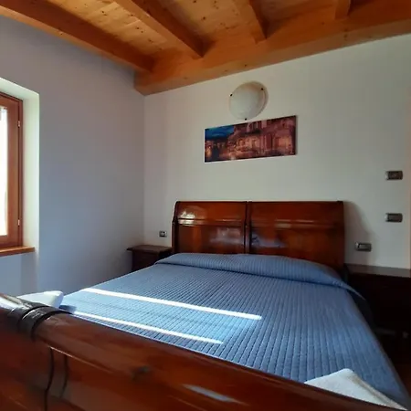 Casa de Férias Casa/villa Sommavilla Brenzone sul Garda